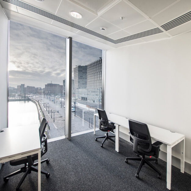 Private workspace - Mann Island, Regus in Liverpool