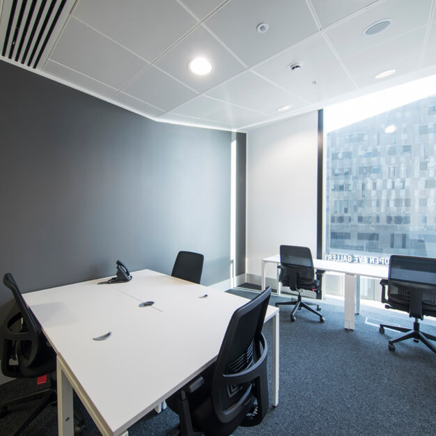 Private workspace - Mann Island, Regus (Liverpool)