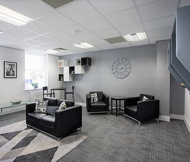 Breakout space for clients - Oxford Court, Claremont Interior Solutions LLP in Manchester