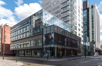 Building outside at Charlotte Street, Regus, Manchester