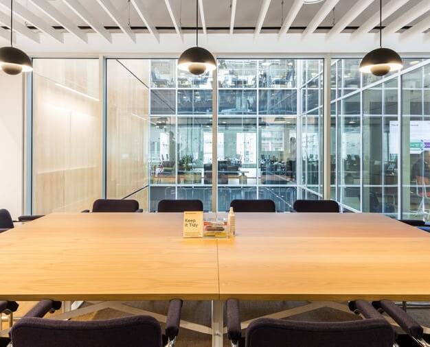 Meeting room - John Dalton Street, WeWork in Manchester