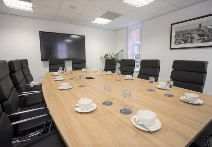 Meeting rooms at Oxford Court, Claremont Interior Solutions LLP in Manchester