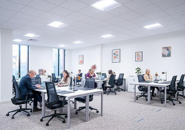 Private workspace, Balloon Street, Orega in Manchester