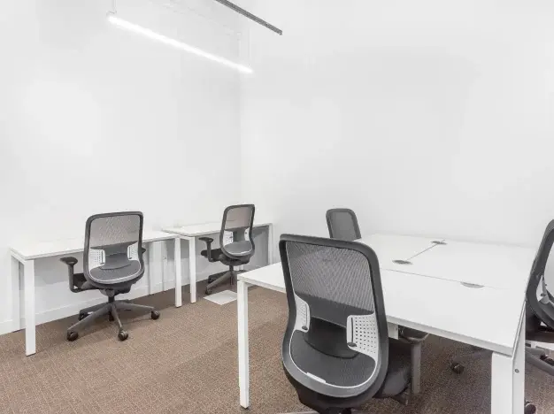 Private workspace in Lees Street, Regus (Manchester)
