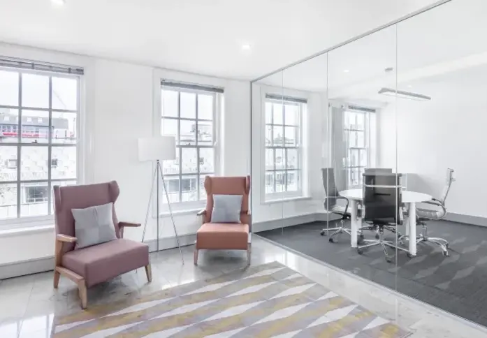 Breakout space for clients - Bridge Street, Regus in Belfast