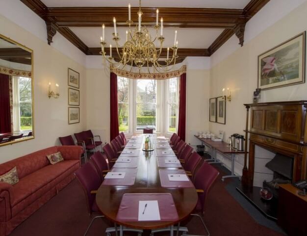 Meeting room - Queen's Gardens, Skene Business Centres in Aberdeen
