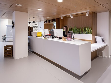 The reception at Broad Street, Regus in Aberdeen