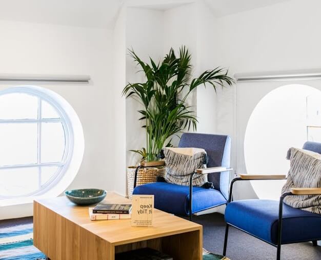 Breakout space in George Street, WeWork (Edinburgh)