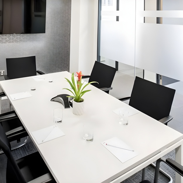 Meeting rooms in Waterloo Place, Regus, Edinburgh