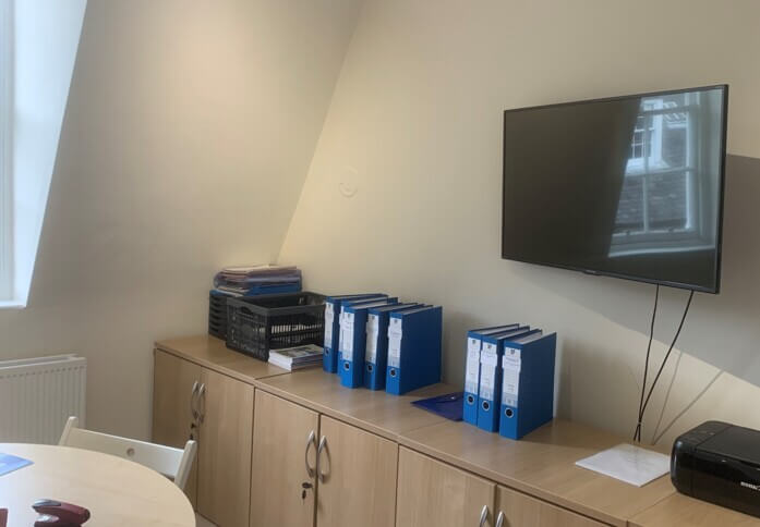 Private workspace on Hill Street, Stuart Murphy Limited in Edinburgh