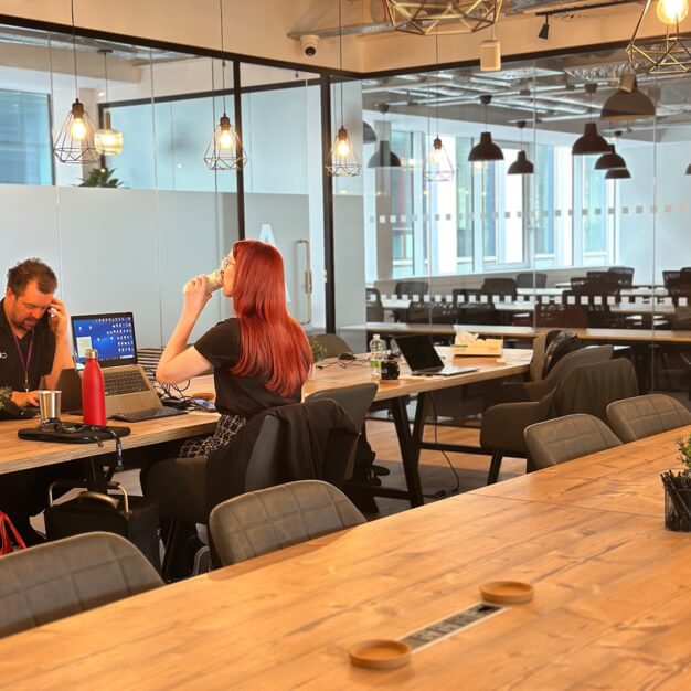 Private workspace on Princes Street, Cubo Holdings Limited in Edinburgh