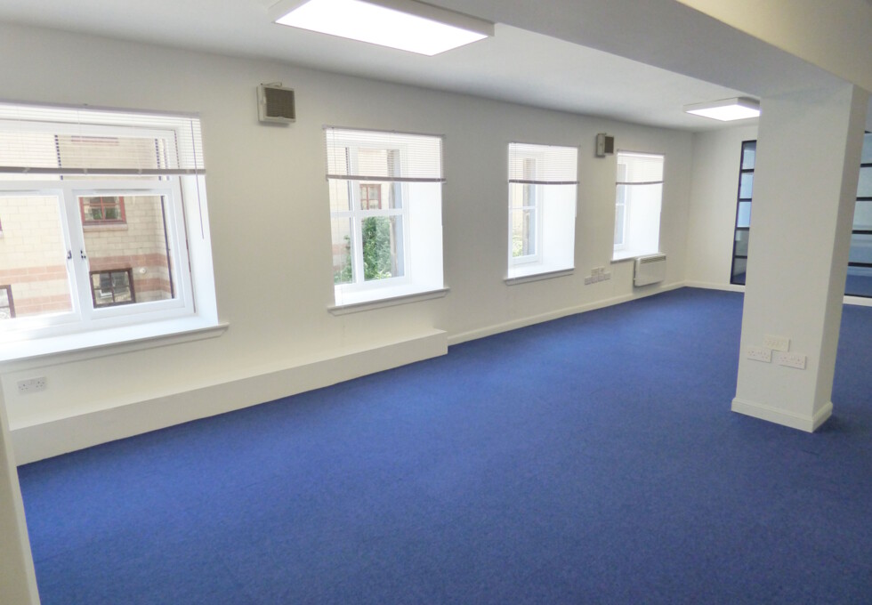 Unfurnished workspace: Mitchell Street, Edinburgh, Nutrend Office & Contract Furniture Ltd
