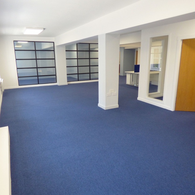 Unfurnished workspace - Mitchell Street, Nutrend Office & Contract Furniture Ltd, Edinburgh