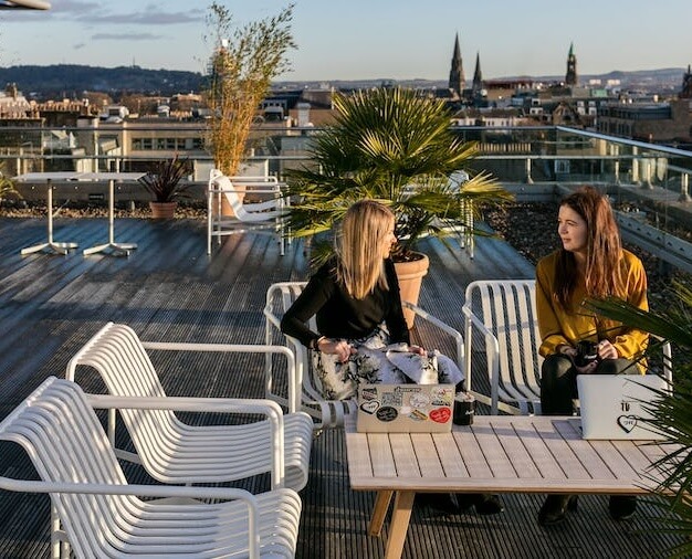 Use the roof terrace at George Street, WeWork (Edinburgh)