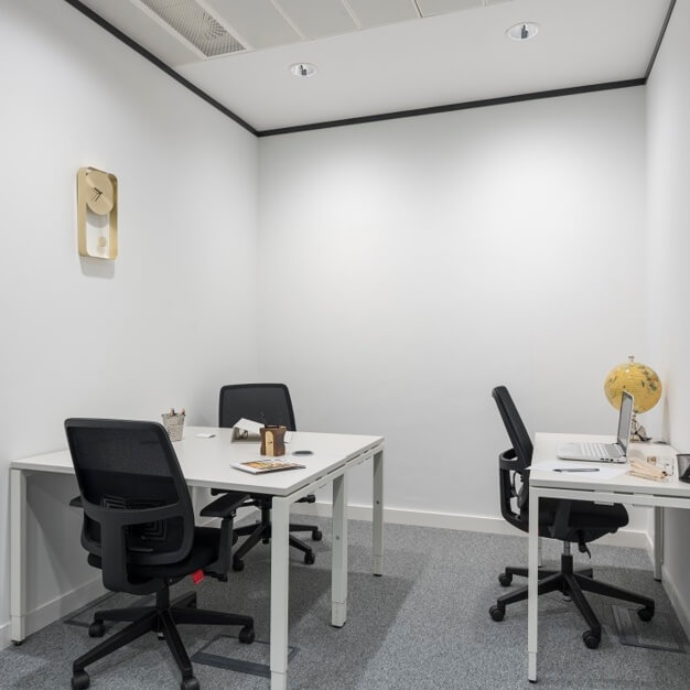 Dedicated workspace, West George Street, Regus (Glasgow)