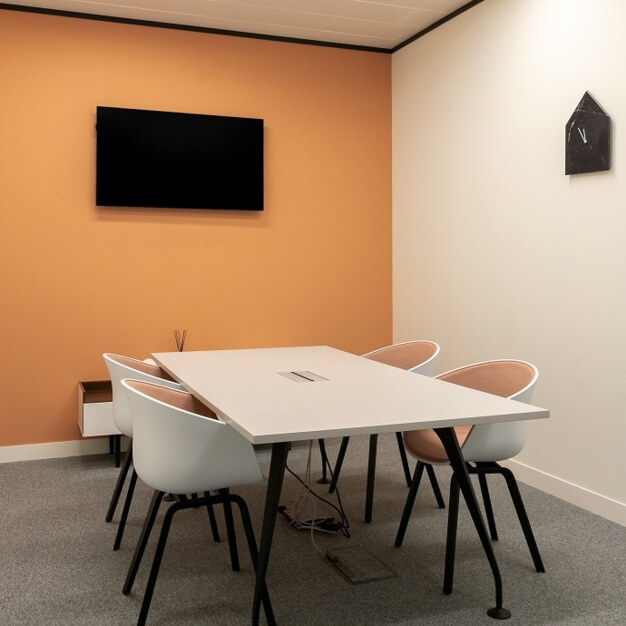 Meeting rooms in West Regent Street, Regus, Glasgow