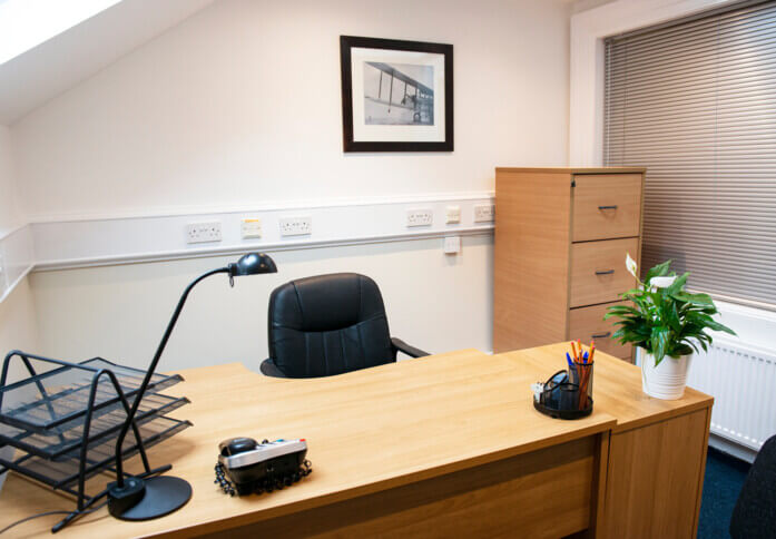 Private workspace in St Vincent Place, George Square Ltd (Glasgow)