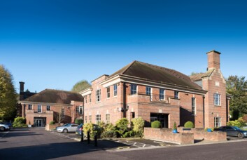 The building at Broadway, Regus, Amersham