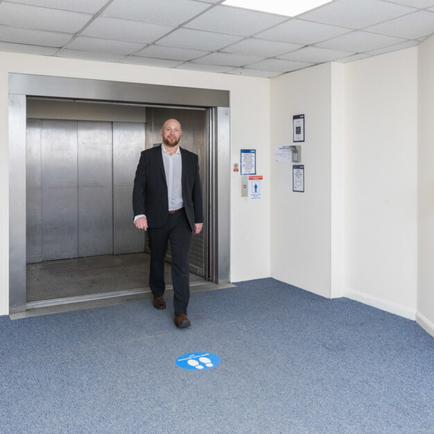 Lifts in Rankine Road, Access Storage, Basingstoke