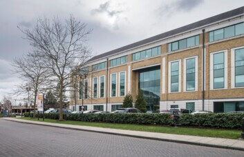 Building external for Arlington Square, Regus, Bracknell