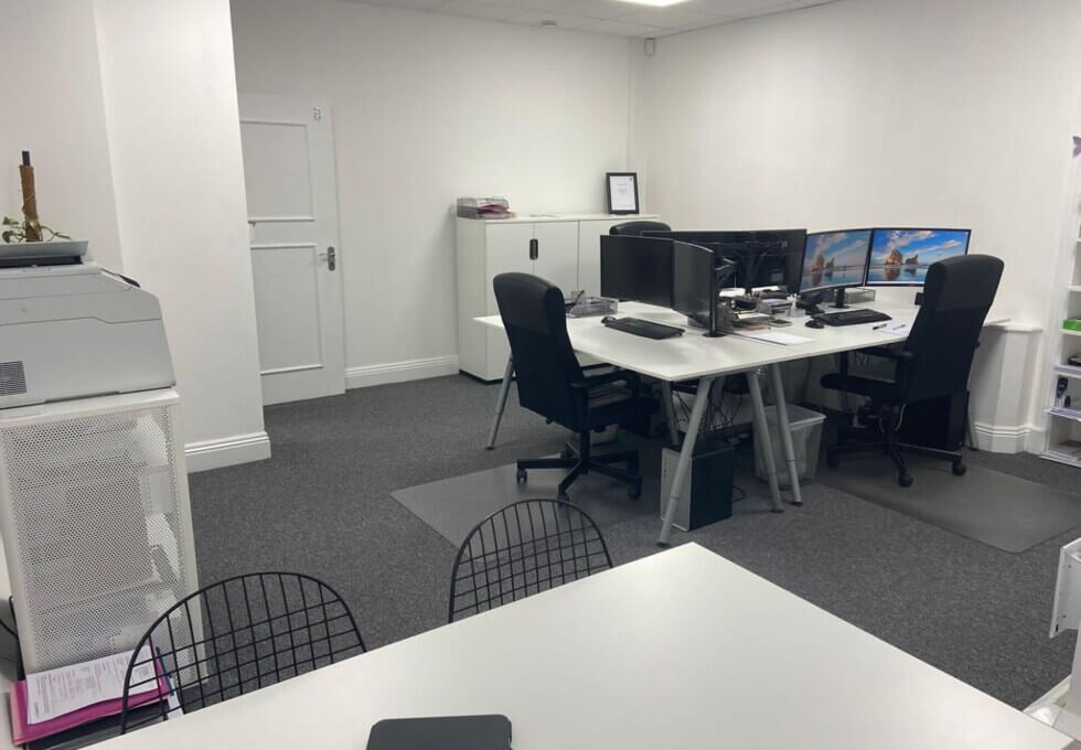 Dedicated workspace - High Street, Surrey & Bucks Business Centres in Burnham