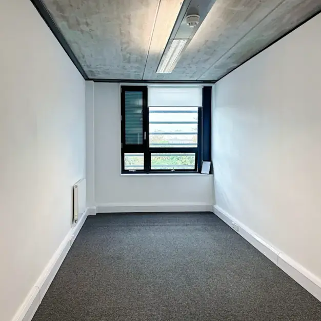 Unfurnished workspace - Terminus Road, Regus, Chichester
