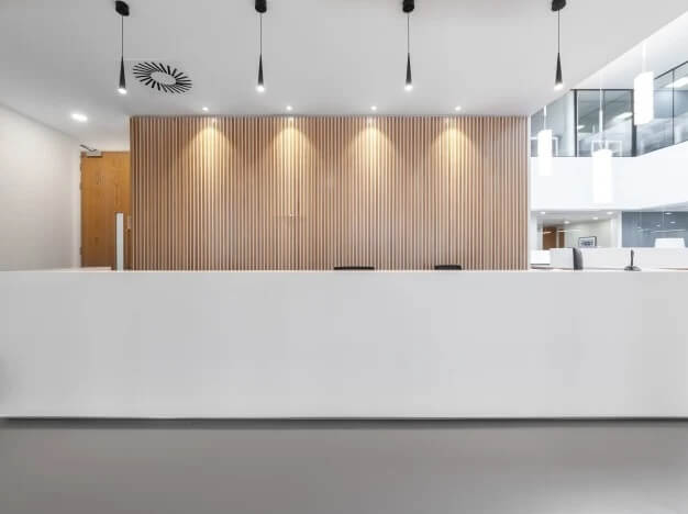Reception at Manor Royal, Regus in Crawley