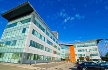 Building pictures of Victory Way, Regus at Dartford