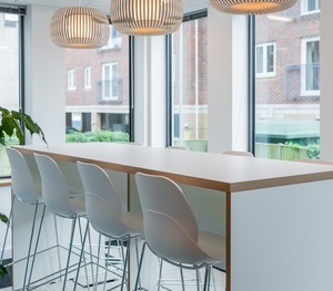 A breakout area in Farnborough Road, Arena Business Centres, Farnborough