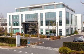 The building - High Street, Regus, Guildford