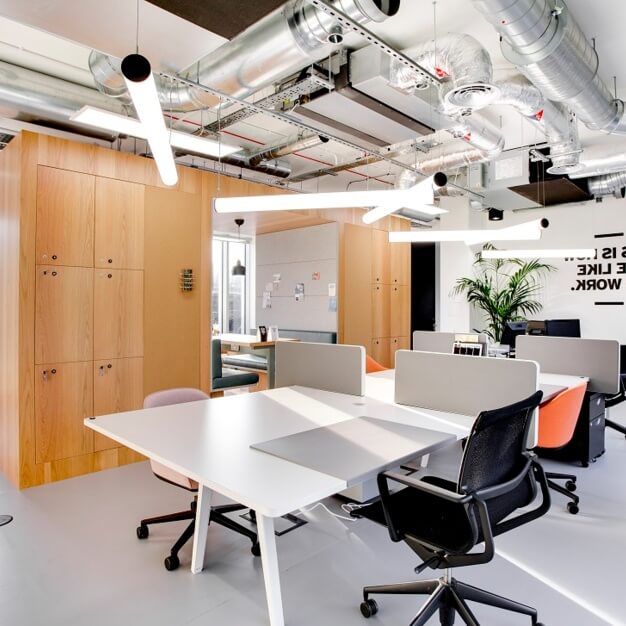 The communal space at Station View, Regus in Guildford