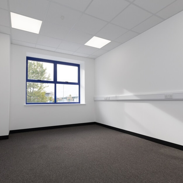 Unfurnished workspace in Moorfield Road, Access Storage, Guildford