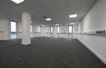 Unfurnished workspace: Marlow Hill, High Wycombe, Access Storage