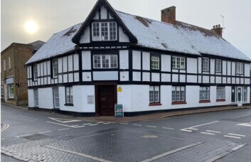 The building at High Street, Surrey & Bucks Business Centres in Leatherhead