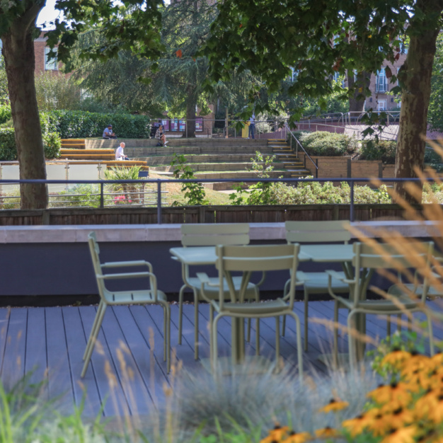Outdoor area - Bridge Avenue, Biz Hub in Maidenhead