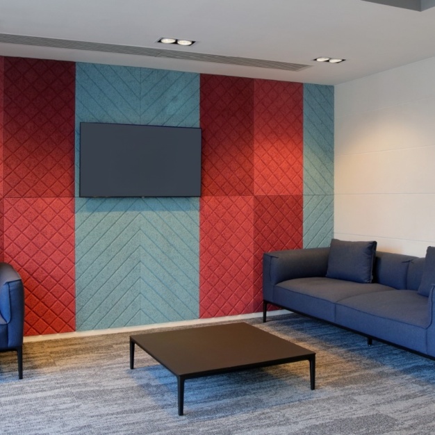 The foyer at Bridge Avenue, Biz Hub (Maidenhead)