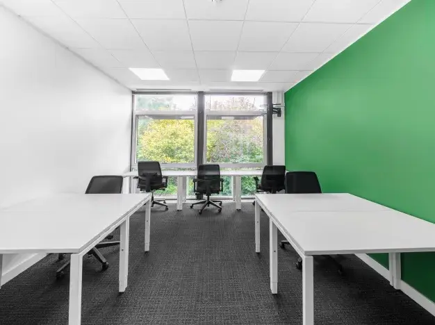 Private workspace, Kings Hill Avenue, Regus in Maidstone
