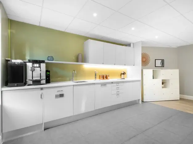 Kitchenette at Oxford Street, Regus in Newbury