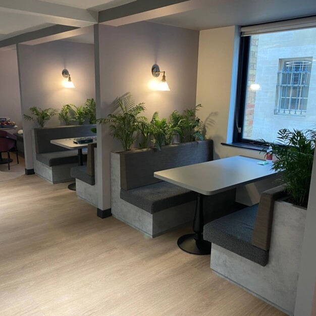 Breakout space for clients - Alfred Street, Oxford Innovation Ltd in Oxford