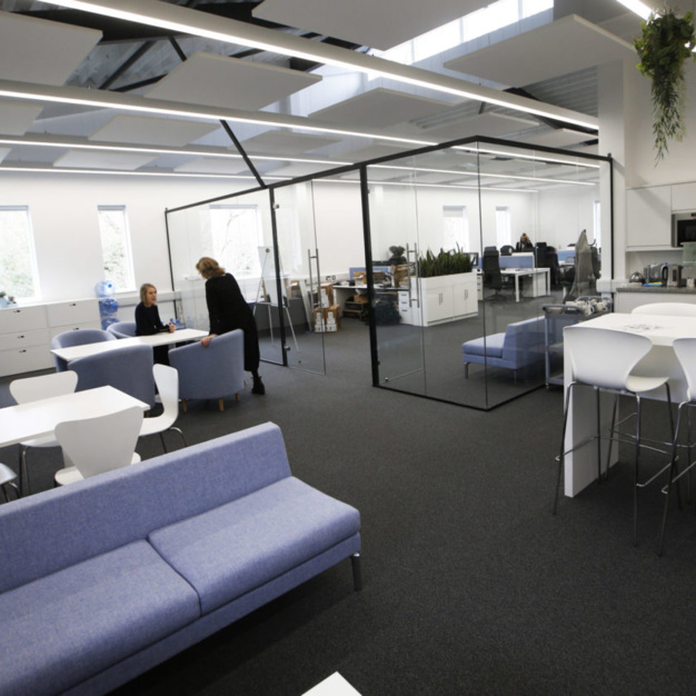 Breakout space for clients - Quarry Road, Oxford Innovation Ltd in Oxford