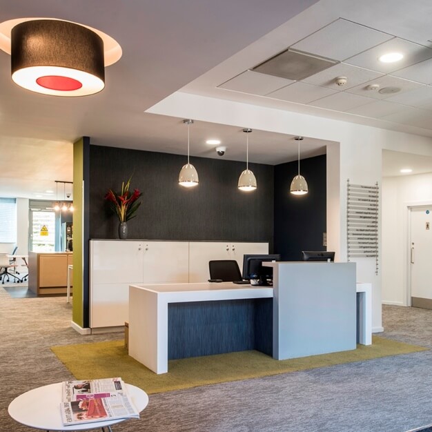 Reception area at Robert Robinson Avenue, Regus in Oxford