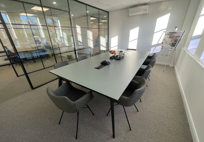 The meeting room at Banbury Road, Citibase in Oxford