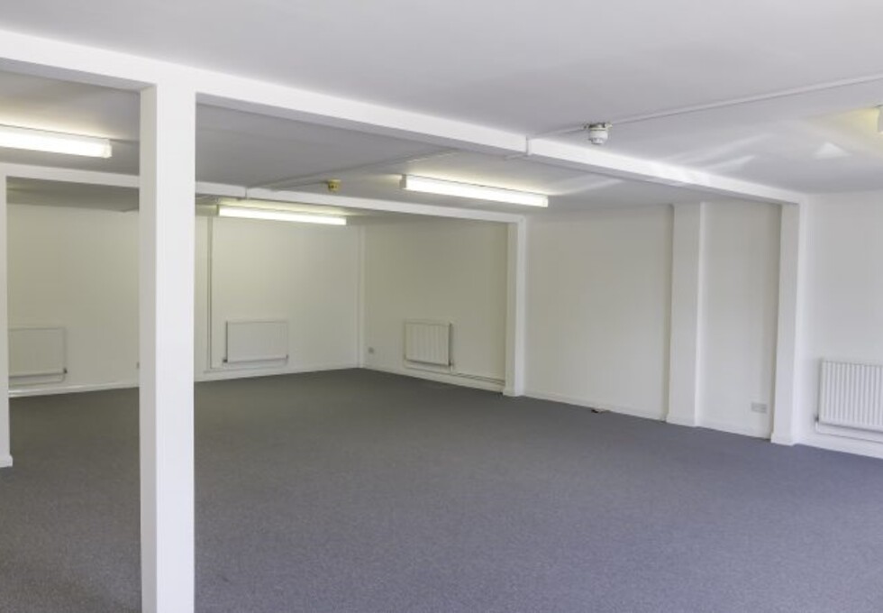 Unfurnished workspace - Horseshoe Park, Country Estates Ltd, Pangbourne