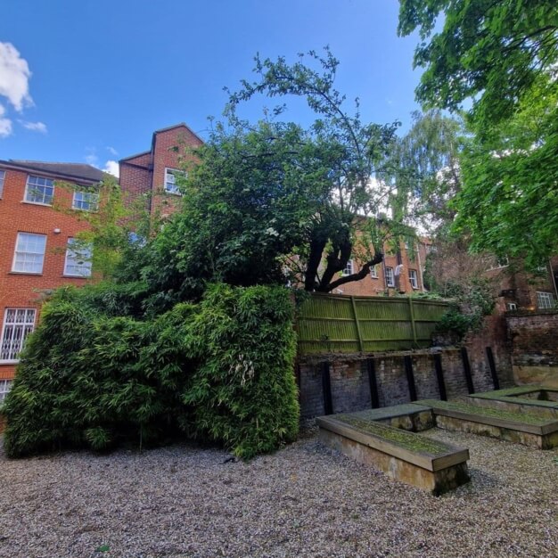 Outdoor area - Bridge Street, WCR Property Ltd in Reading