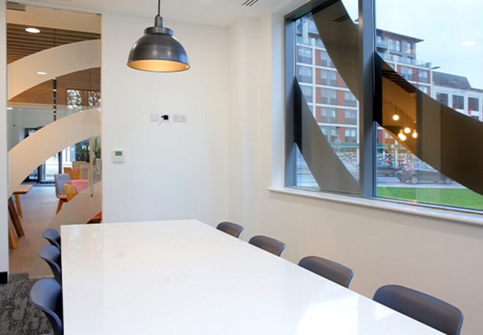 Meeting room - High Street, Biz Hub in Slough