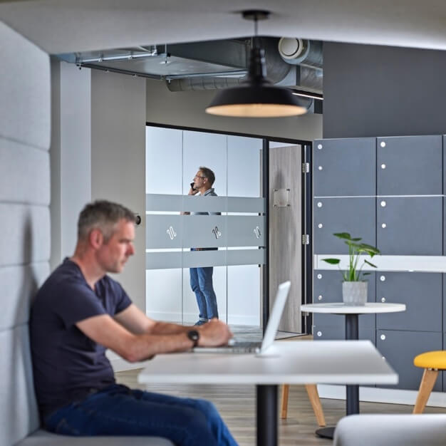 Client Breakout space - Nelson Gate, FigFlex Offices Ltd in Southampton