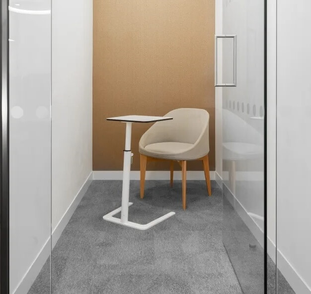 Phone booth - Grosvenor Square, Regus in Southampton