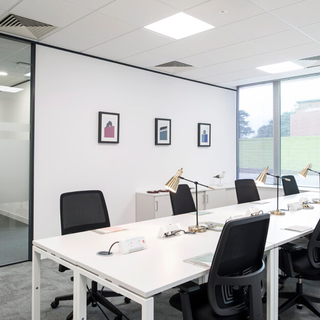 Private workspace, Grosvenor Square, Regus in Southampton