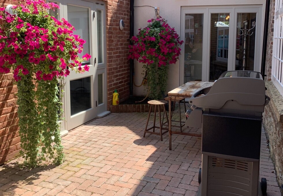 Outdoor area - Upper High Street, The Sanderum Centre in Thame