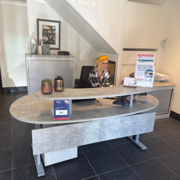 Reception - Upper High Street, The Sanderum Centre in Thame